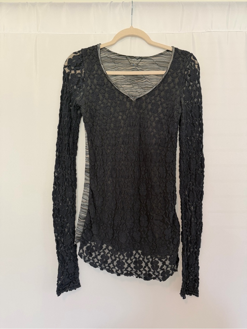 Custo Barcelona Lace Long Sleeve V-Neck Top (Size 1)